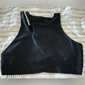 Old Navy light support cloud+ wrap front sports bra